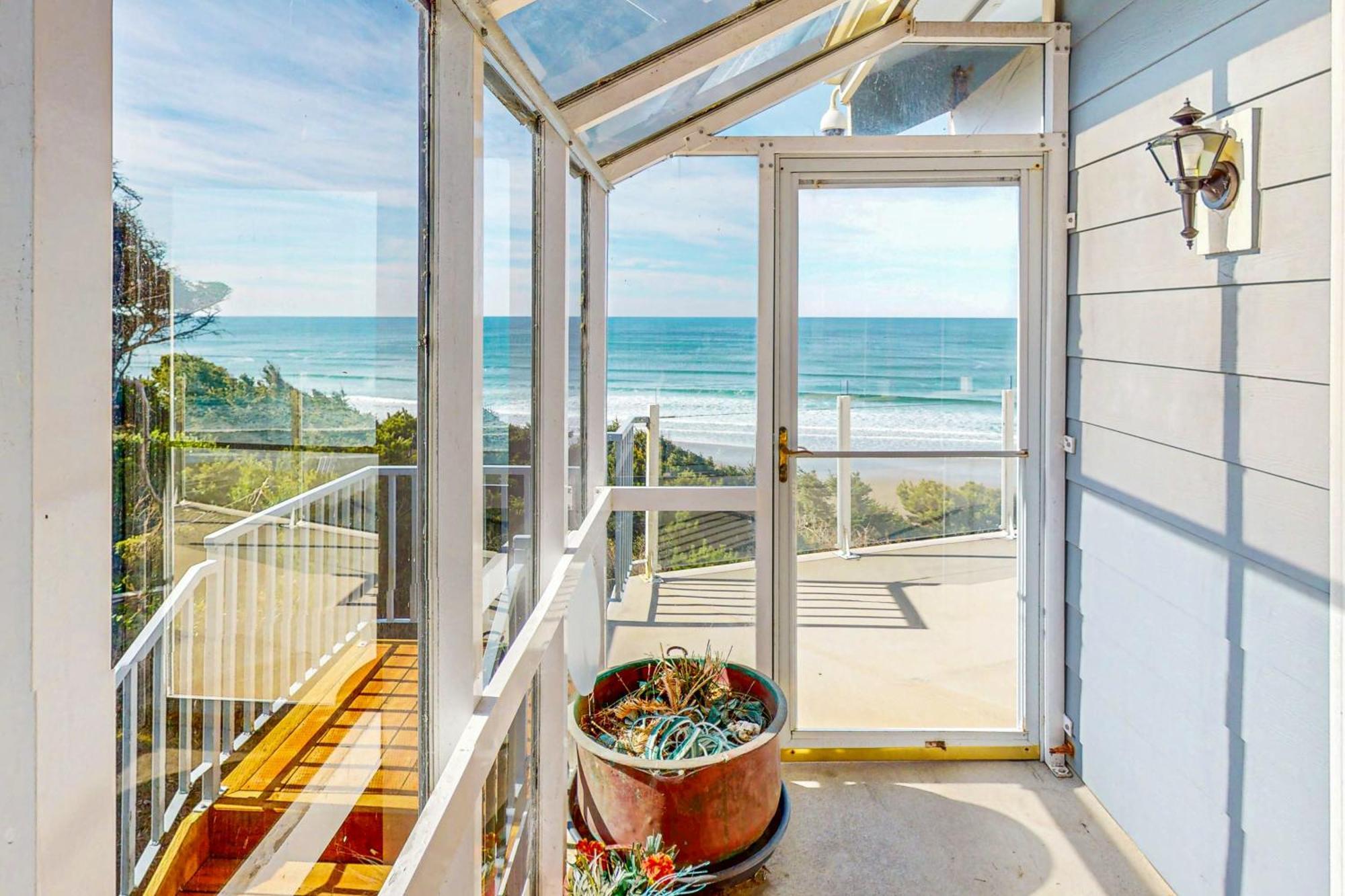 Wavewatcher Newport Exterior photo
